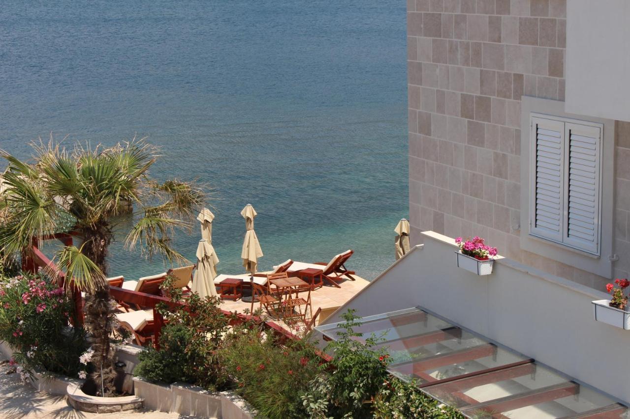 Apartments Harmonia Tivat Exterior photo
